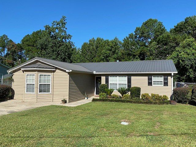 1st image of 7268 Newfield Dr