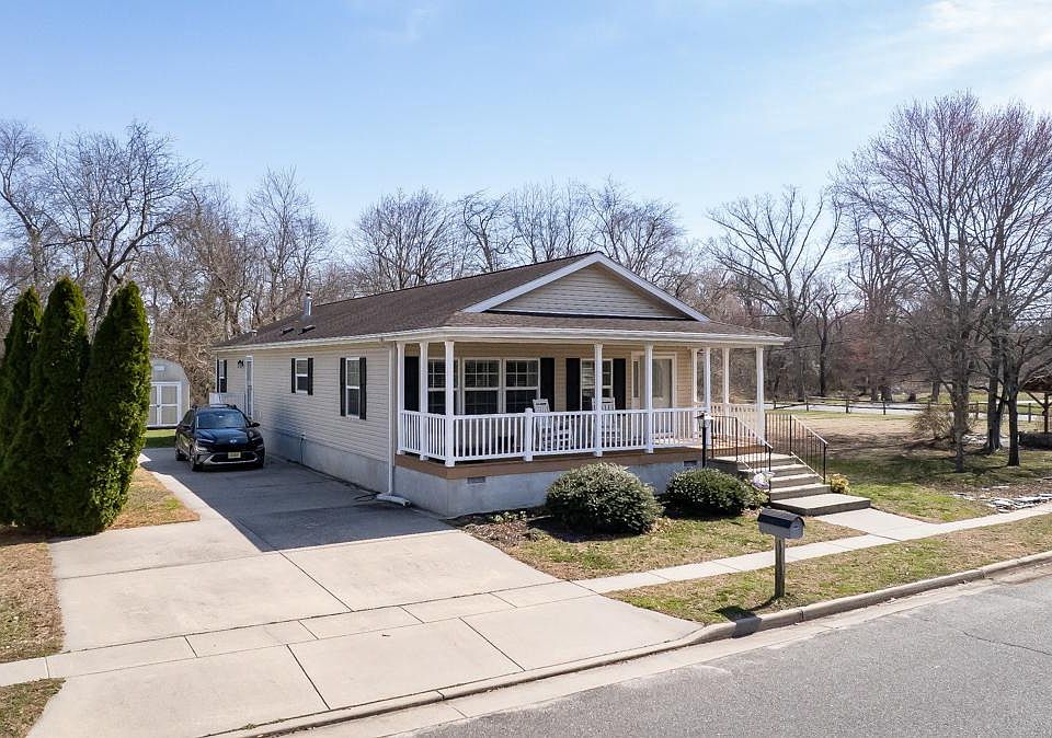 1st image of 1616 Pennsylvania Ave Lot 1