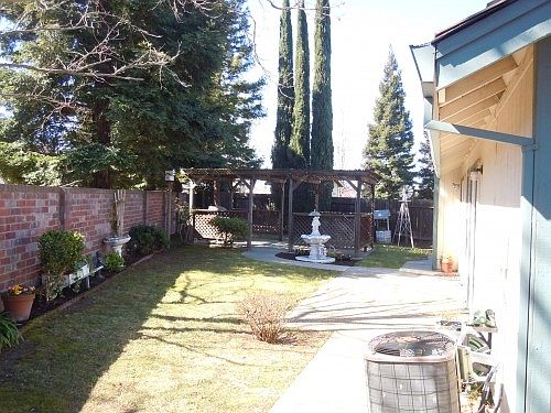 5th image of 8363 Dartford Dr