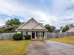 3719 Maggie Laney Dr, Charlotte, NC 28216