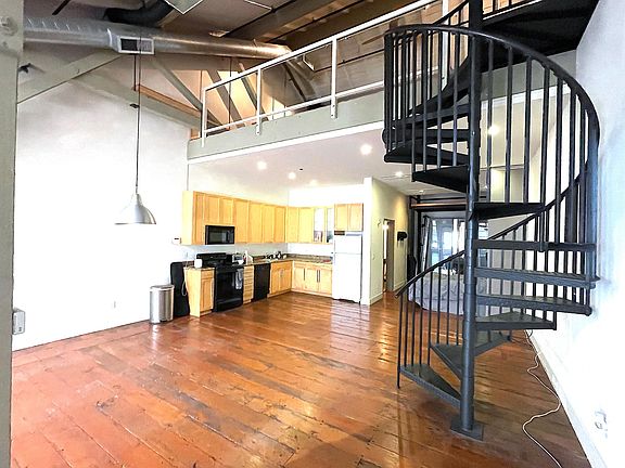 4th image of 1777 Lafayette St Unit 208