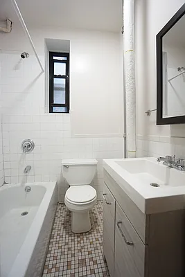 Rented by Rennit Inc. | media 34