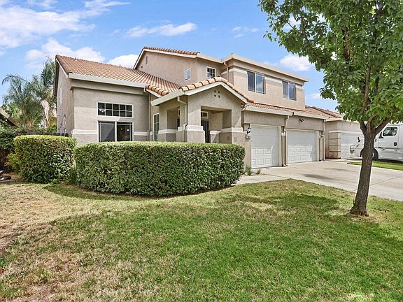 4th image of 1819 Oakley Ct