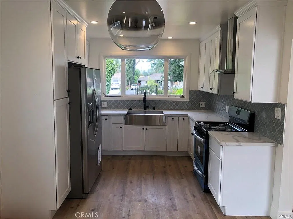 4 bed, 2000 sqft, $5,500 — Photo 4