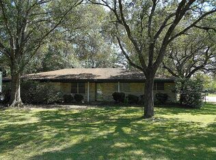 8378 Cole Ln, Silsbee, TX 77656