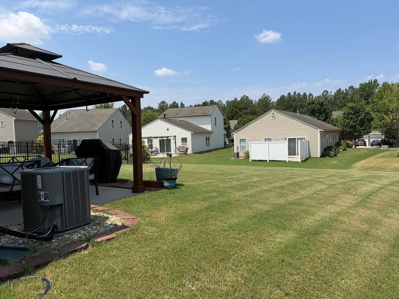 13714 Porter Creek Rd — Photo 3