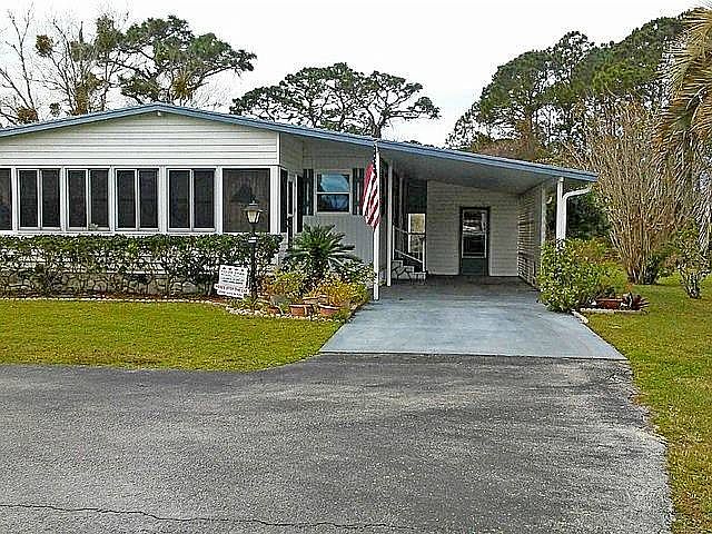 1st image of 3298 Country Ln