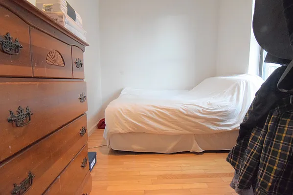Rented by J Misrahi Realty Corp | media 14