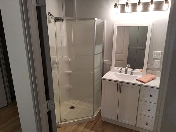 corner shower stall