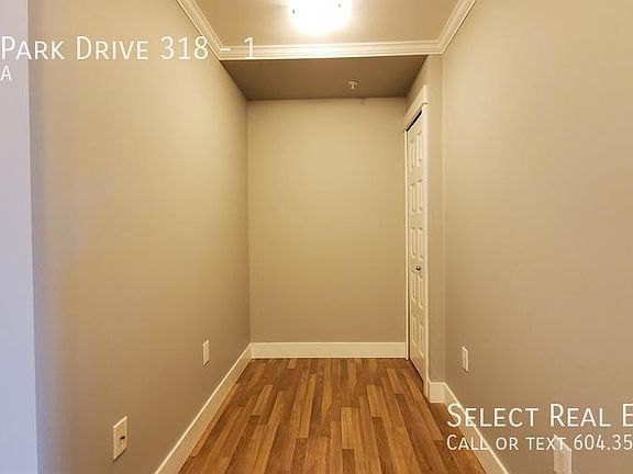 3rd image of 2515 Park Dr #318-1
