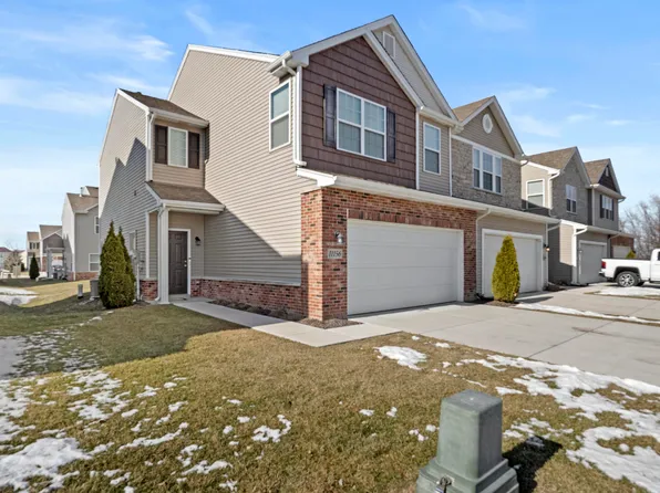 11156 Putnam Dr, Winfield, IN 46307