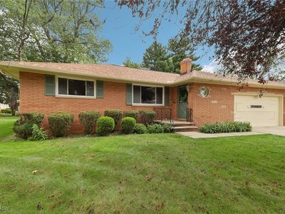 2347 Rocky River Oval, Rocky River, OH, 44116