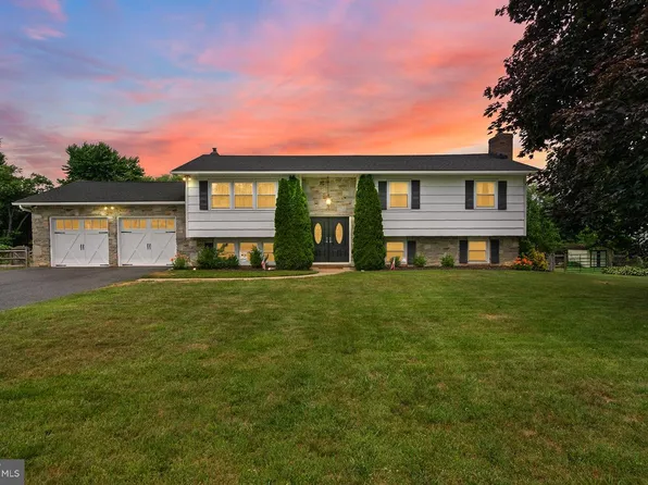 3223 Suffolk Ln, Fallston, MD 21047
