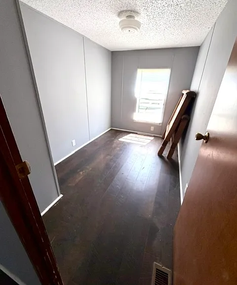 310 Sunny Acres Rd — Photo 13