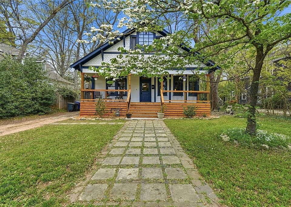 1st image of 373 Oakdale Rd NE