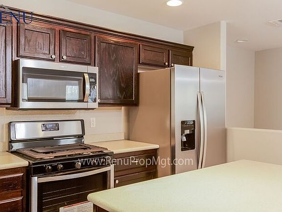 3rd image of 4793 Greencombe Ct