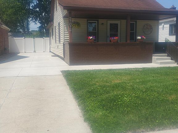 2nd image of 27073 Palmer Blvd
