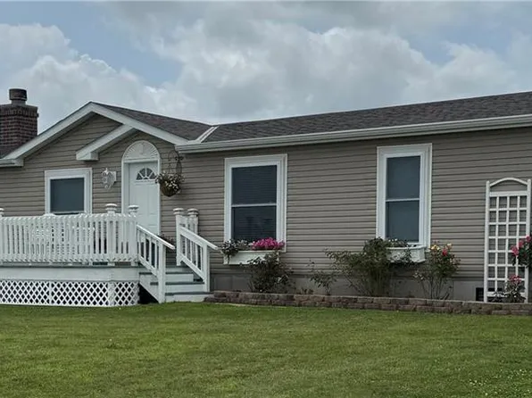 22093 Jasper Trl, Maryville, MO 64468