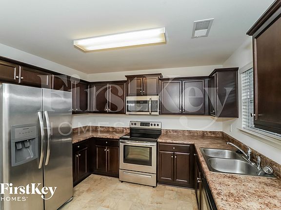 4th image of 1903 Porter Hill Dr