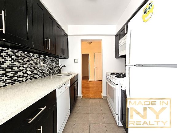 2nd image of 224-10 Jamaica Ave #1E