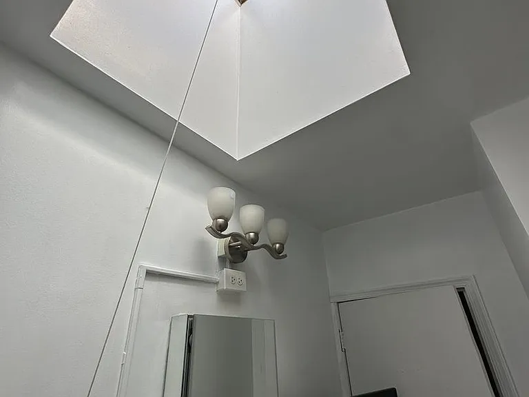 5218 Harford Rd — Photo 11