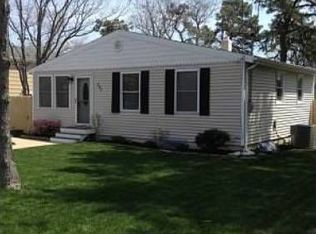289 Texas Dr, Brick, NJ 08723