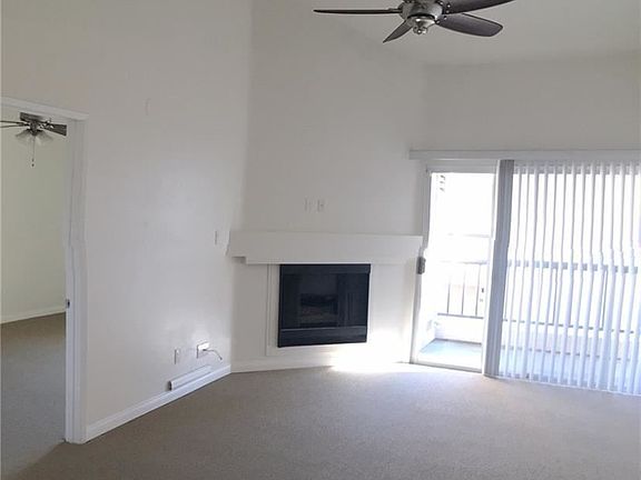 4th image of 21500 Burbank Blvd APT 315