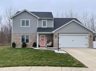 15815 Continental Dr, Huntertown, IN 46748