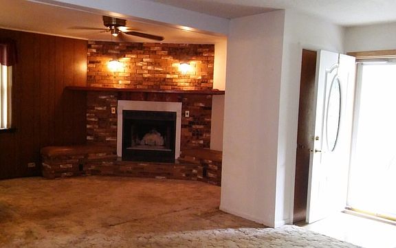 5th image of 16480 Brenden Ln