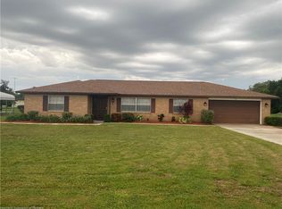 172 Hillcrest Dr, Avon Park, FL 33825