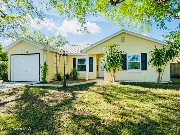 210 Columbia St SE, Palm Bay, FL 32909