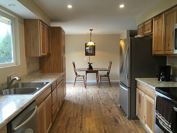 New stainless appliances 