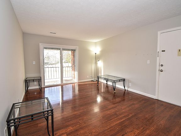 2nd image of 613 Logsdon Ct