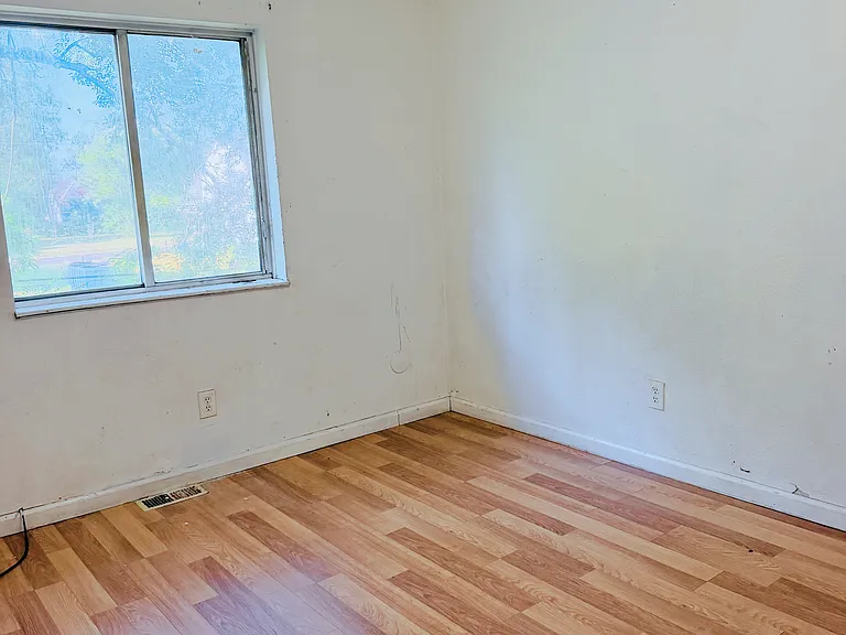 716 Tecumseh St — Photo 3