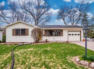 3001 Raven St, Iowa City, IA 52245