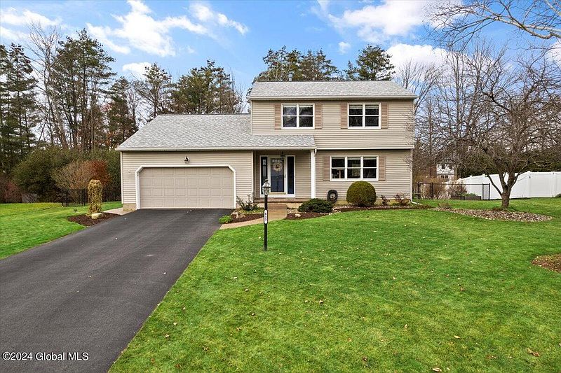 2nd image of 615 Minuteman Lane