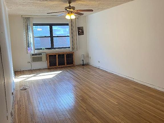 3rd image of 94-06 59th Ave Unit 3K