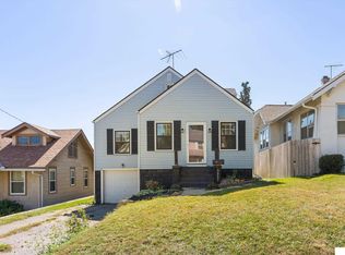 3027 Titus Ave, Omaha, NE 68112