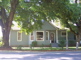 714 Water St, Dayton, OR 97114