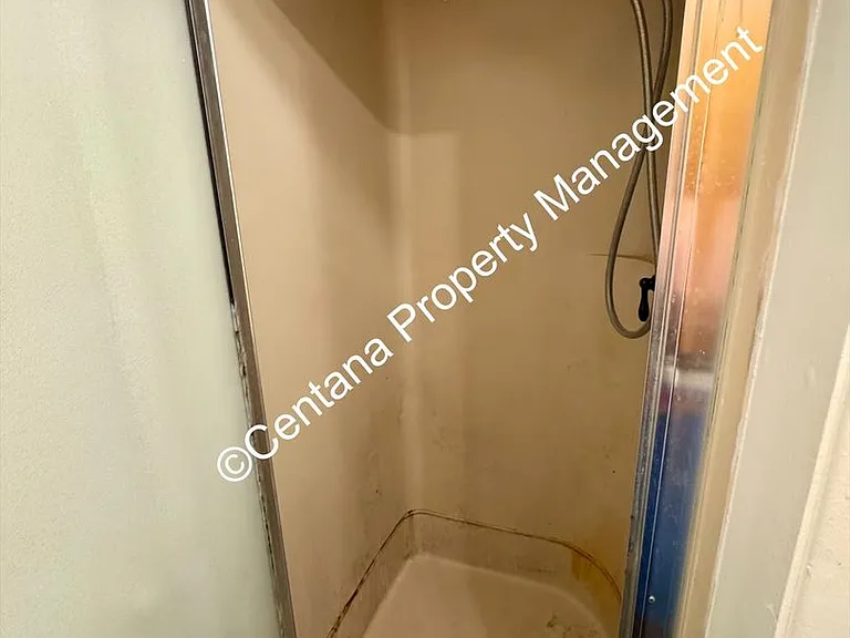 2606 Phillips St — Photo 23