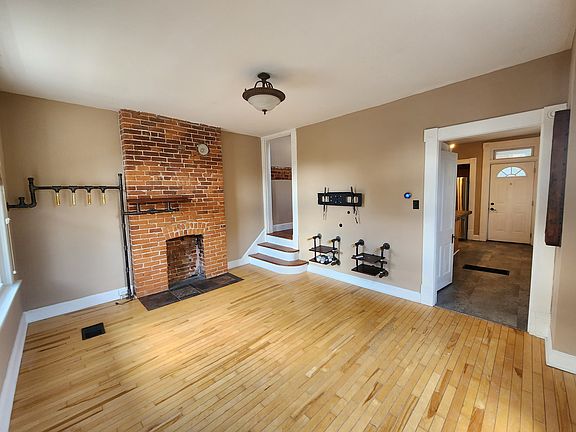 3rd image of 241 Benton St