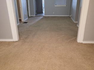 325 10th St APT 1, Troy, NY 12180