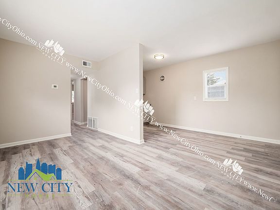 2nd image of 416 S Yale Ave #416