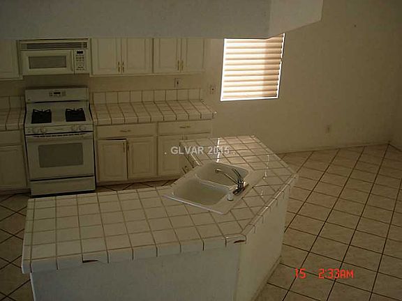 5th image of 9823 Silver Chimes Ct