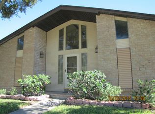 1105 Harbor Lights Dr, Corpus Christi, TX 78412