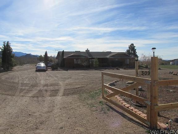 2nd image of 3096 W Safari Dr