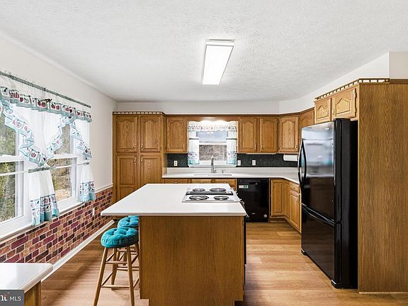 5th image of 2800 Rocky Branch Rd