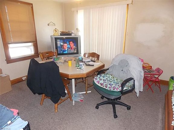 3rd image of 4191 Fruitland Ave