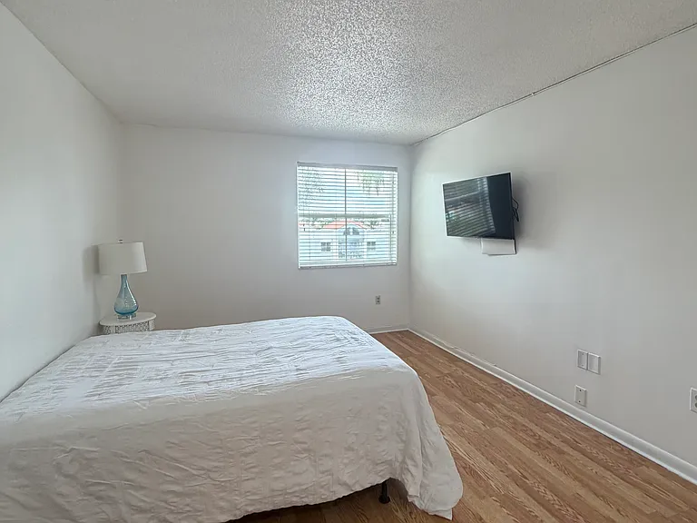 6272 NW 186th St #311 — Photo 19