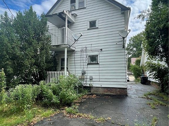 2nd image of 1546 E 172nd St